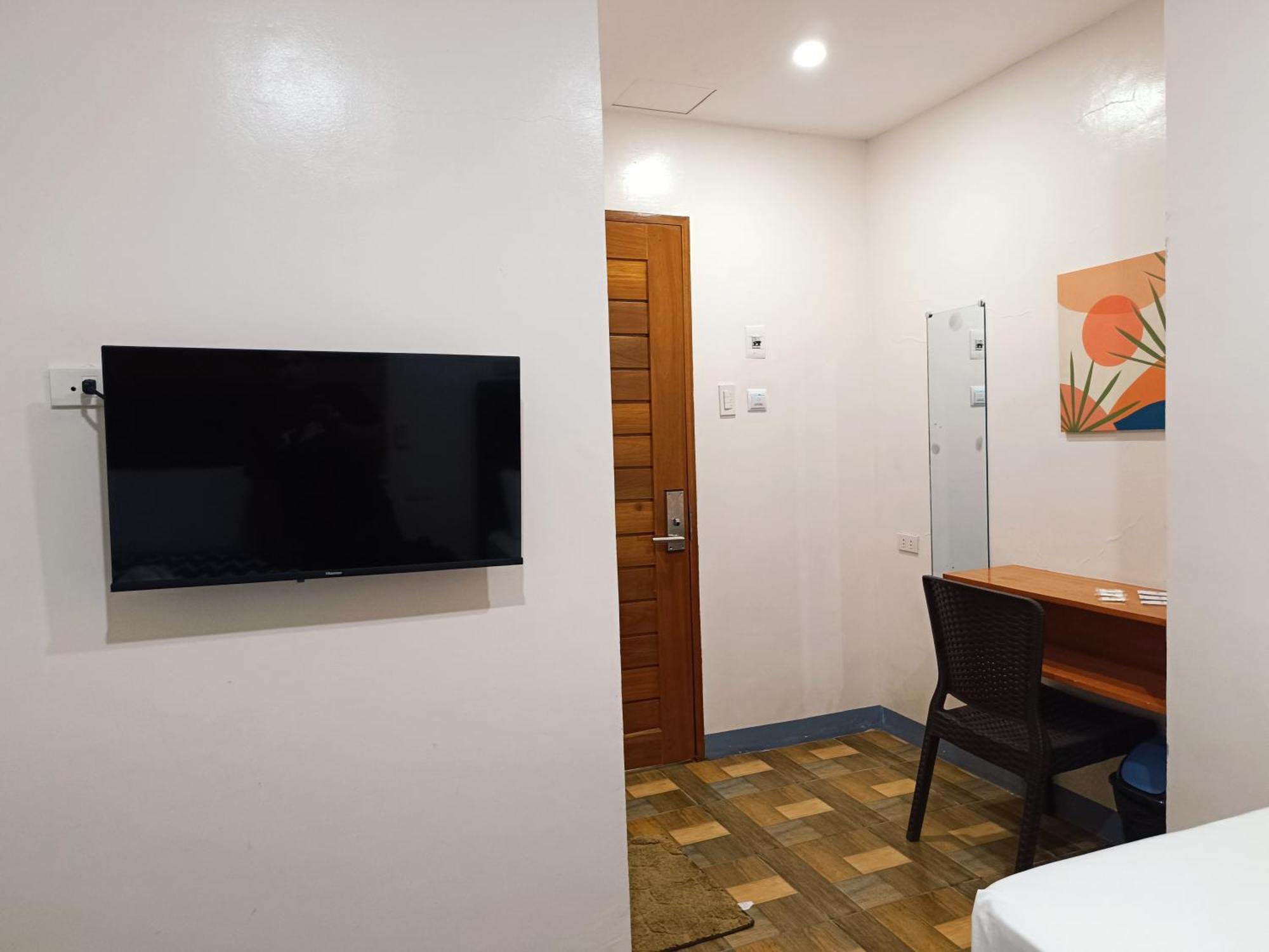 Fb Dormitel Suites Cagayan de Oro Exterior photo